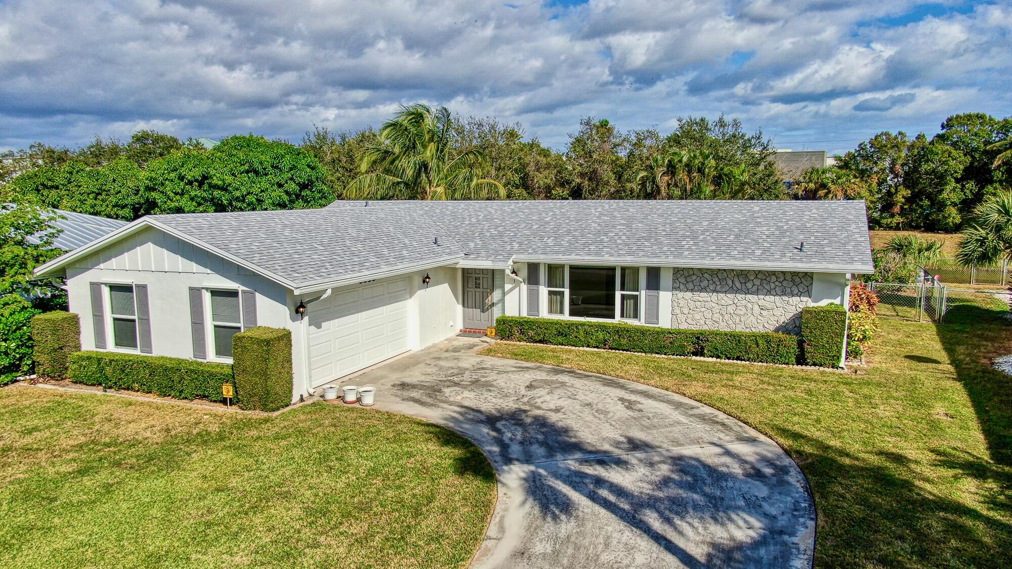 3833 Dogwood Avenue