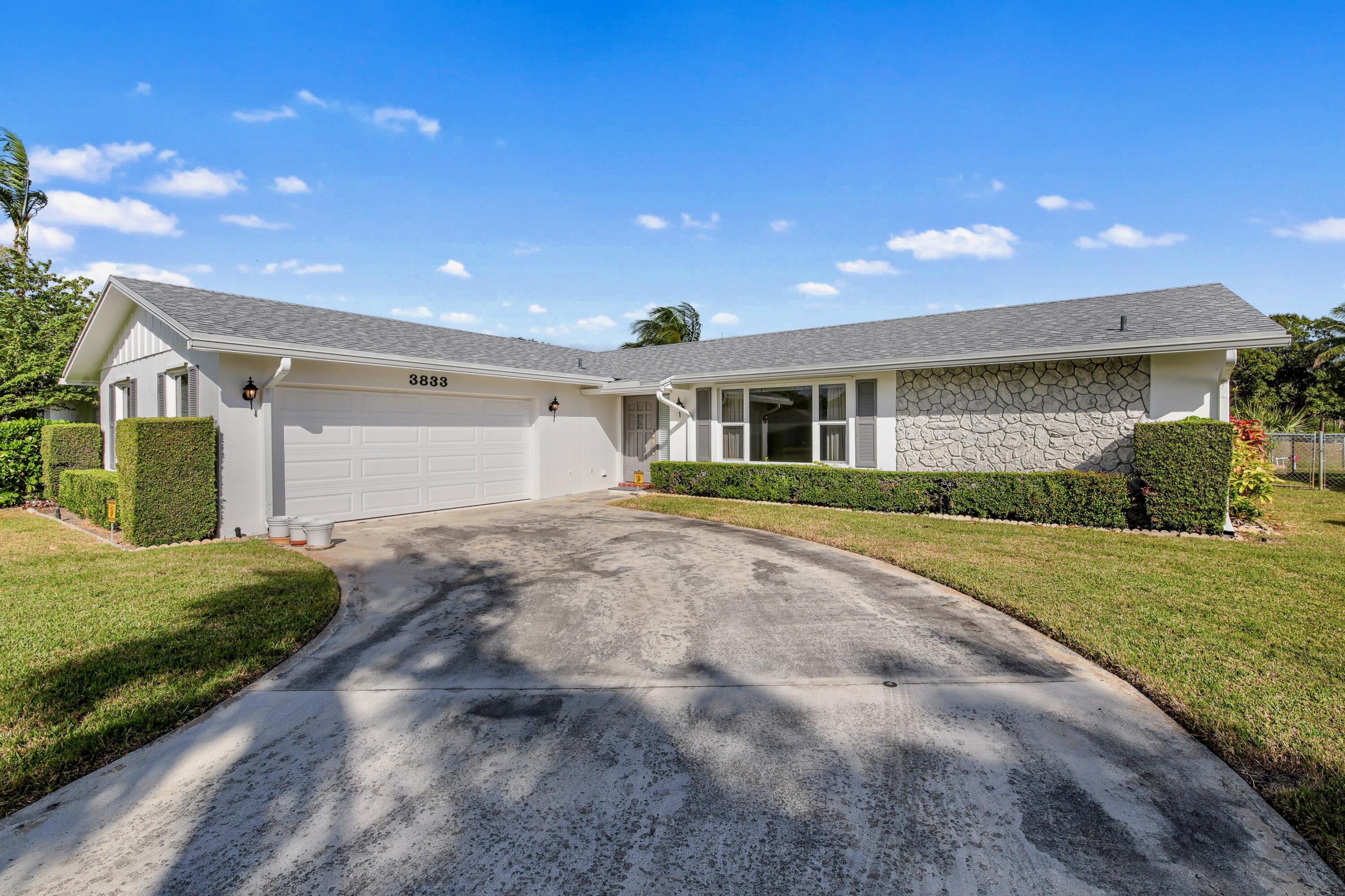 3833 Dogwood Avenue