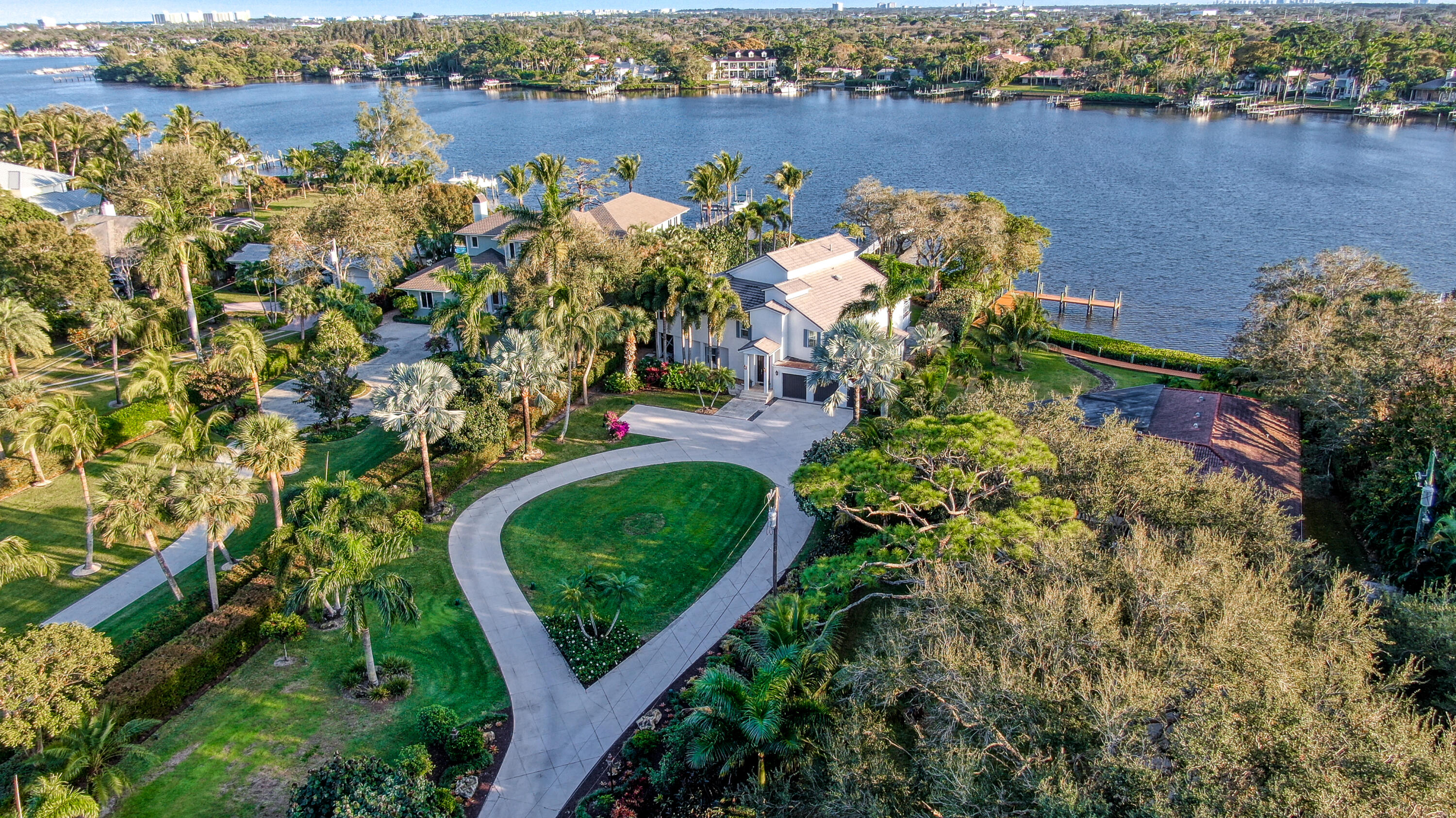 5438 Pennock Point Road