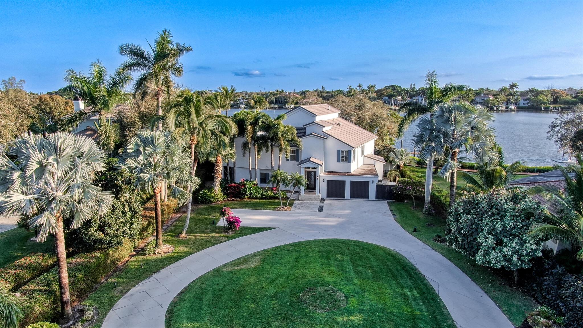 5438 Pennock Point Road