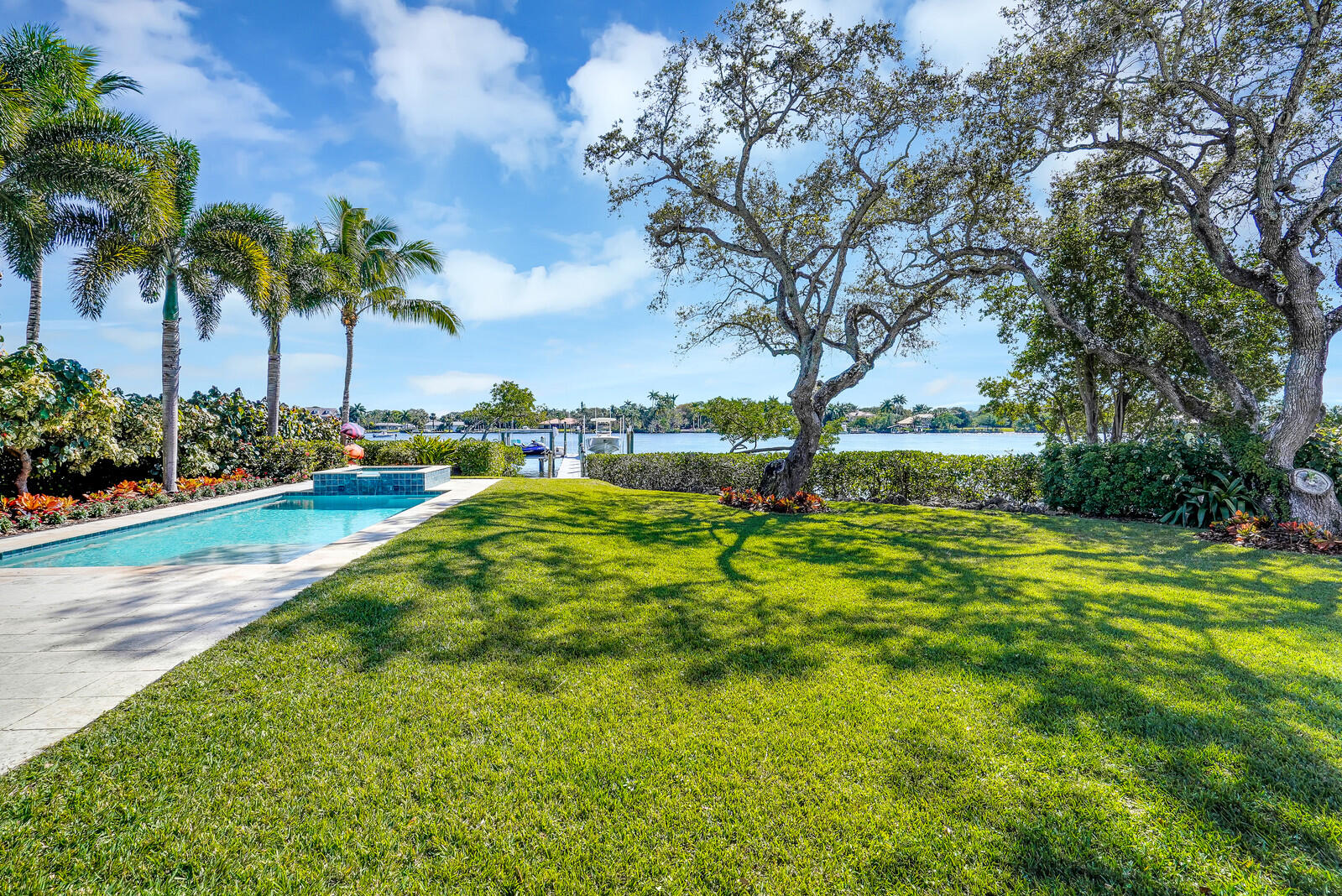 5438 Pennock Point Road