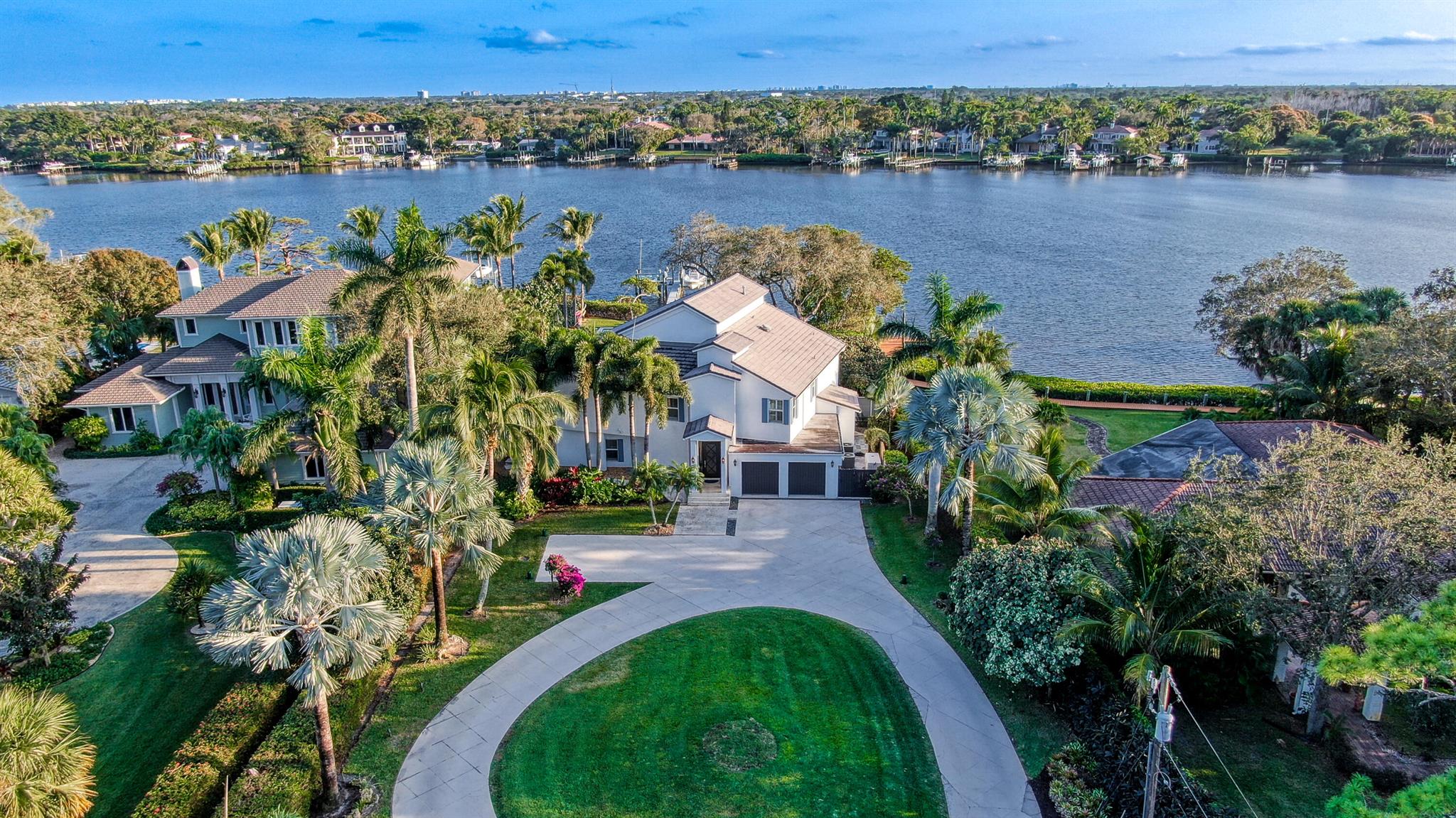 5438 Pennock Point Road