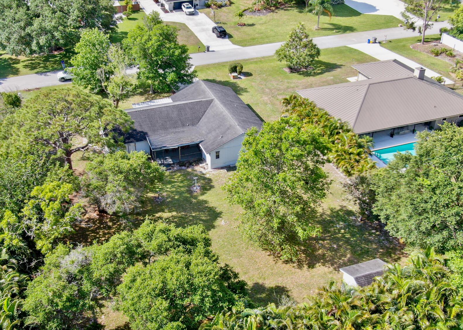 18375 Oak Leaf Court