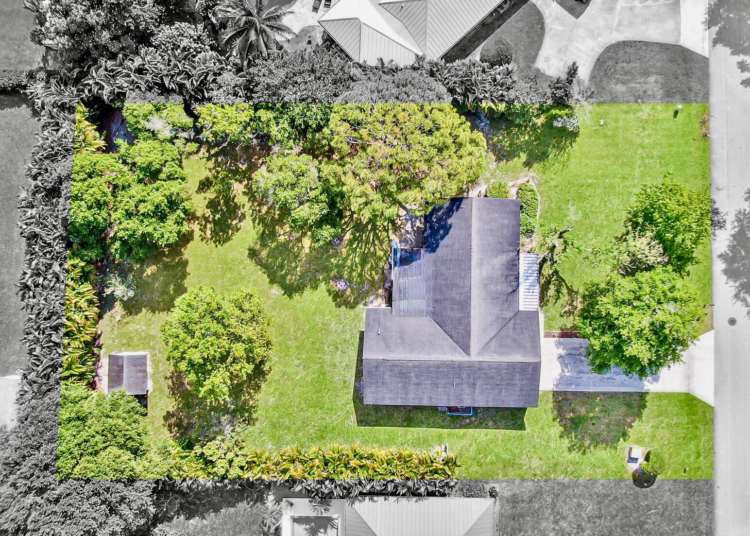 18375 Oak Leaf Court