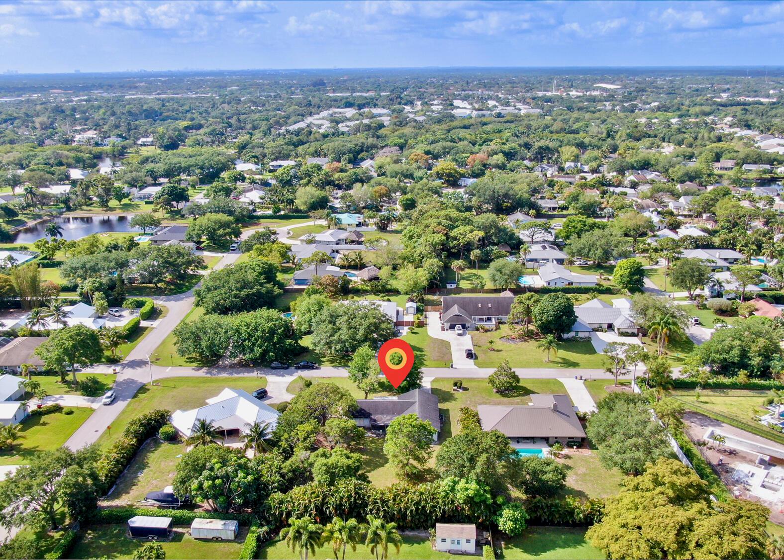 18375 Oak Leaf Court