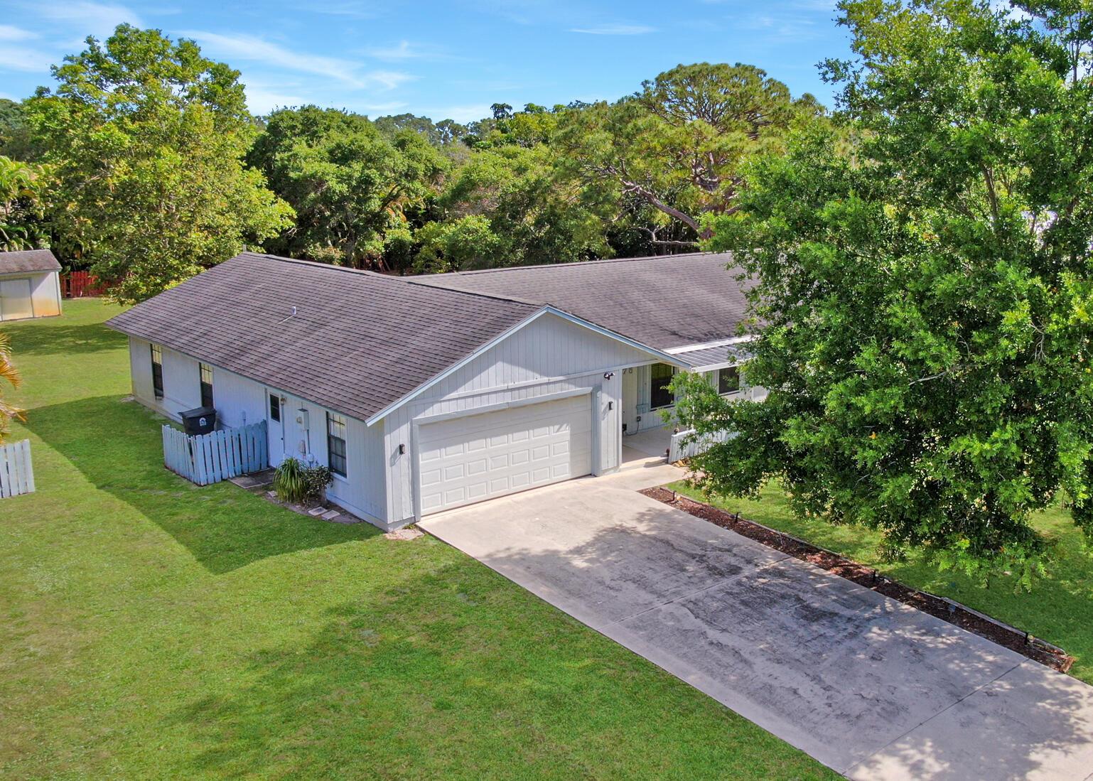 18375 Oak Leaf Court