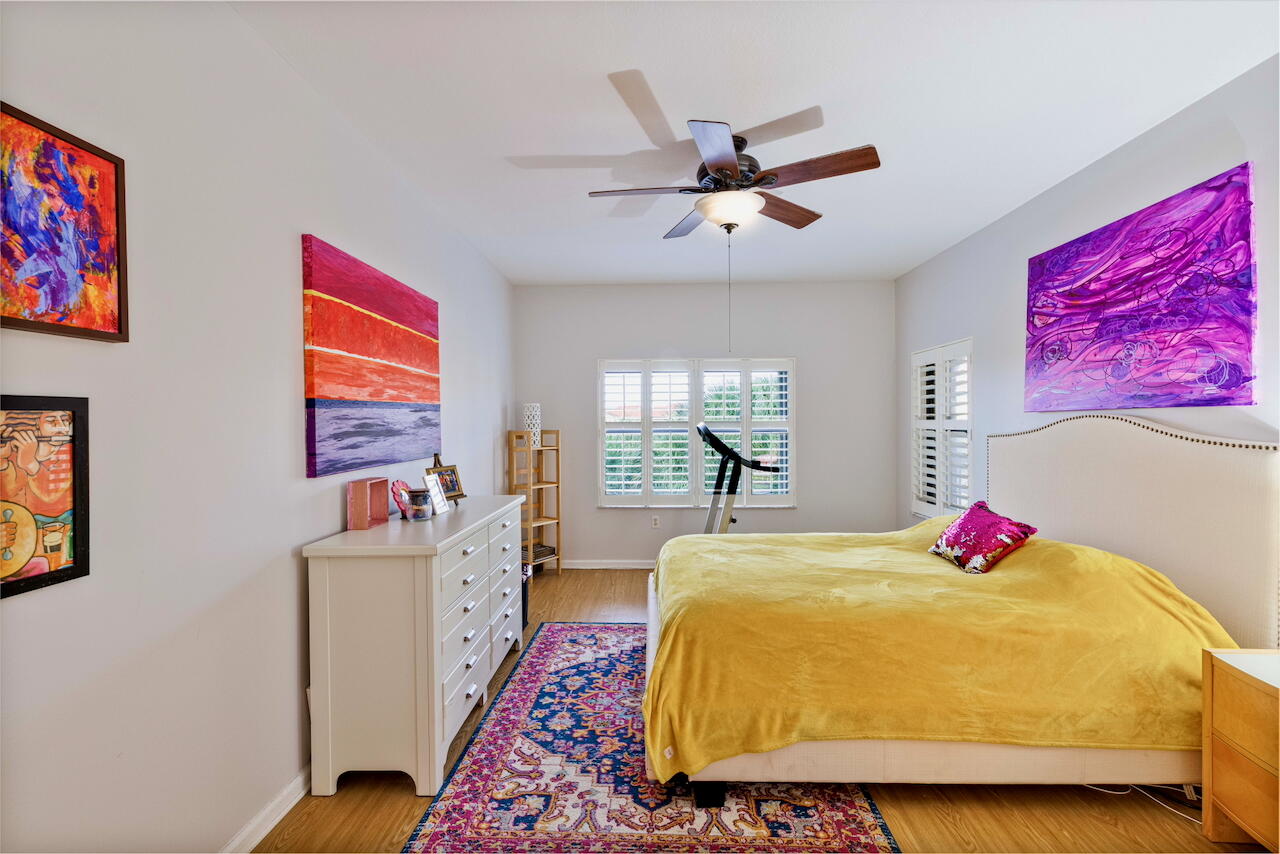 300 Uno Lago Drive 405