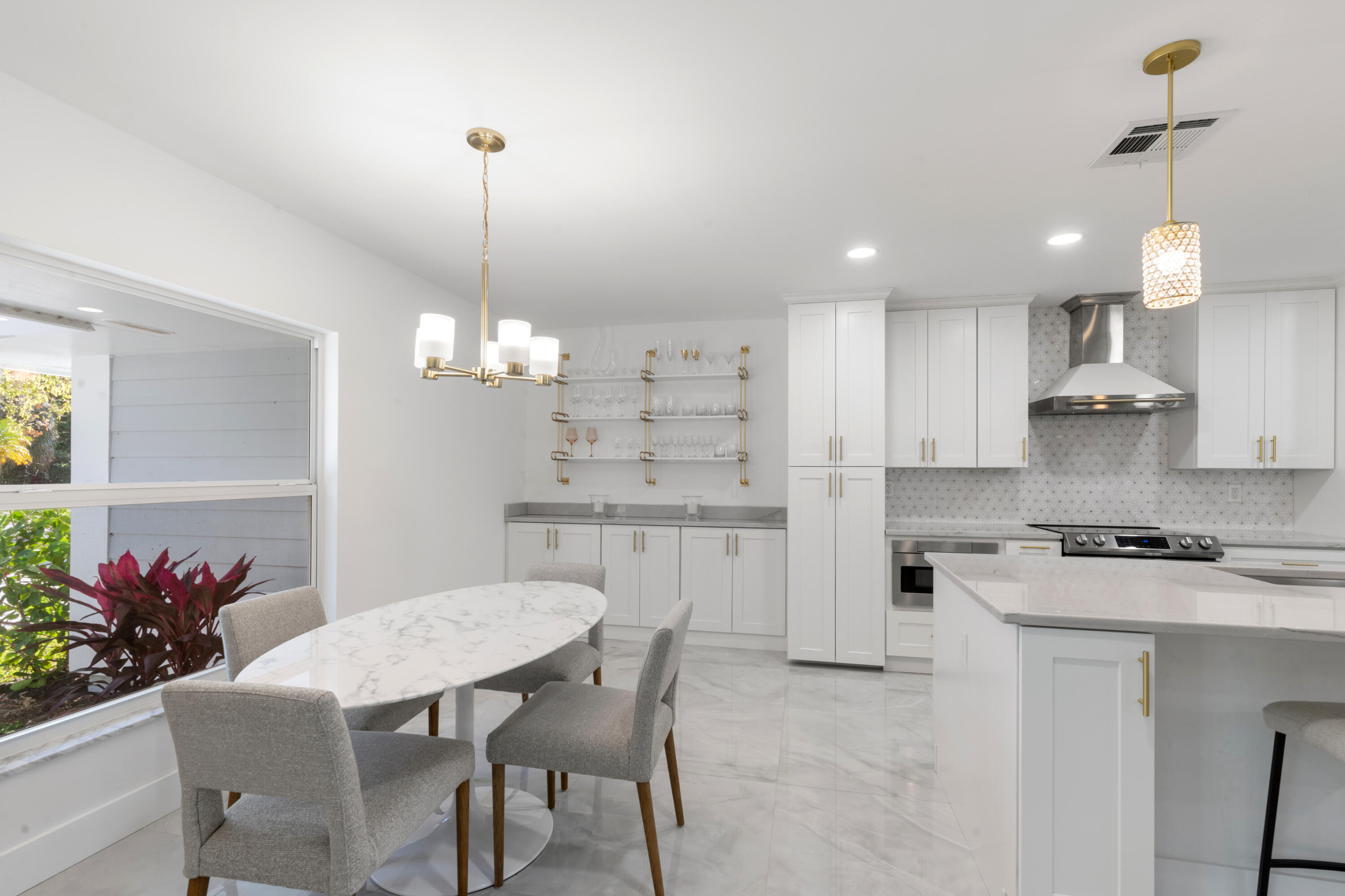 5645 Old Orange Road