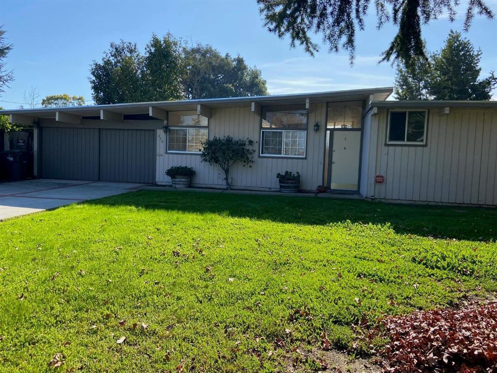 456 Northumberland Avenue