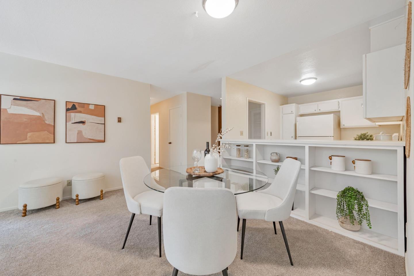 2140 Santa Cruz Avenue B108
