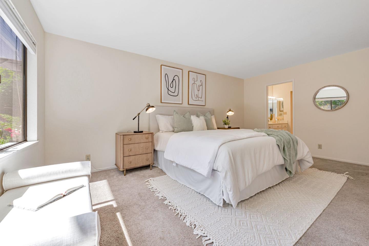 2140 Santa Cruz Avenue B108