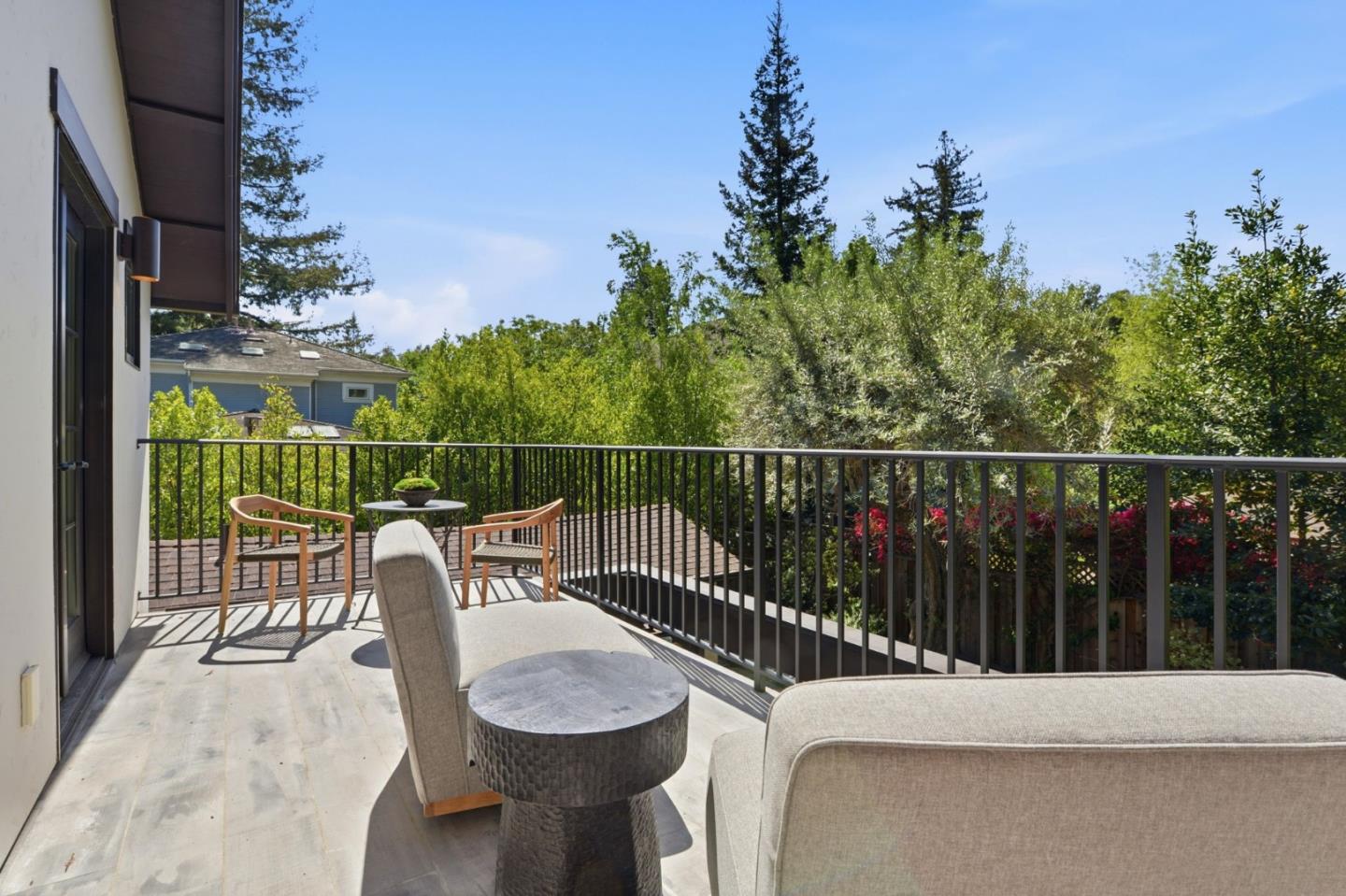 850 Guinda Street