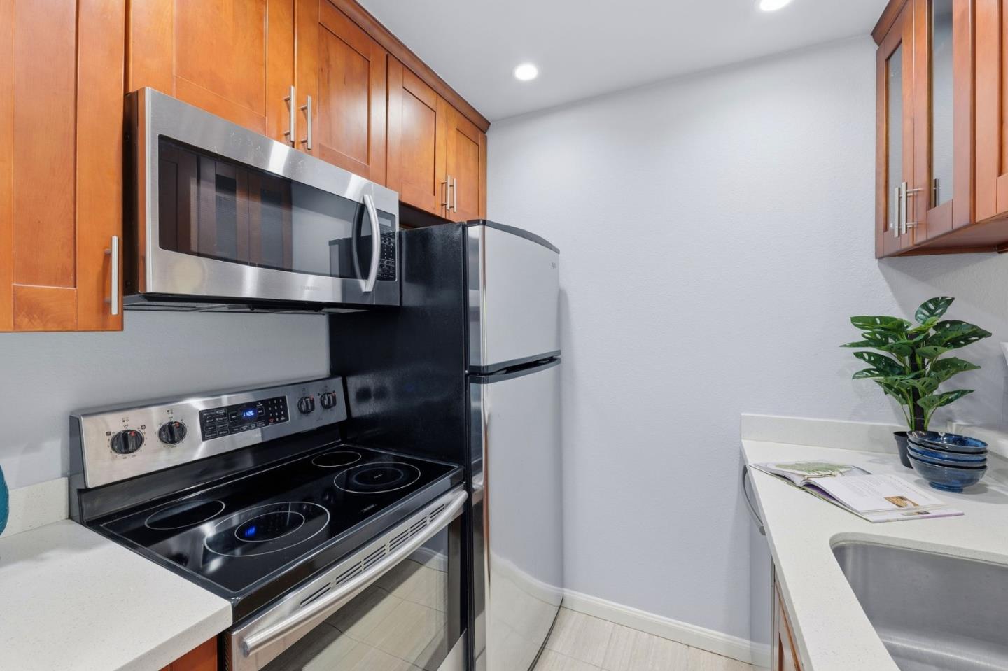 3135 Shelter Creek Lane