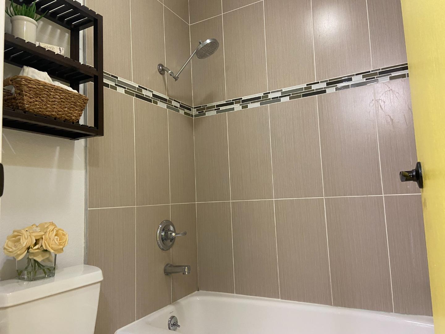 3135 Shelter Creek Lane