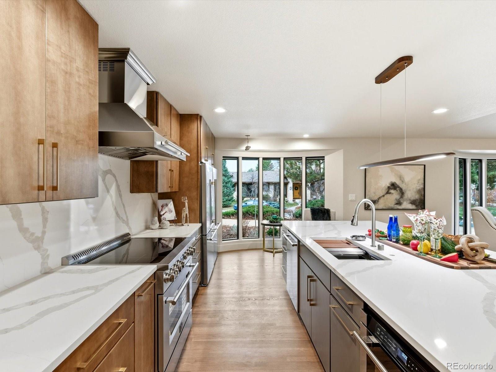 4000 S Clermont Street