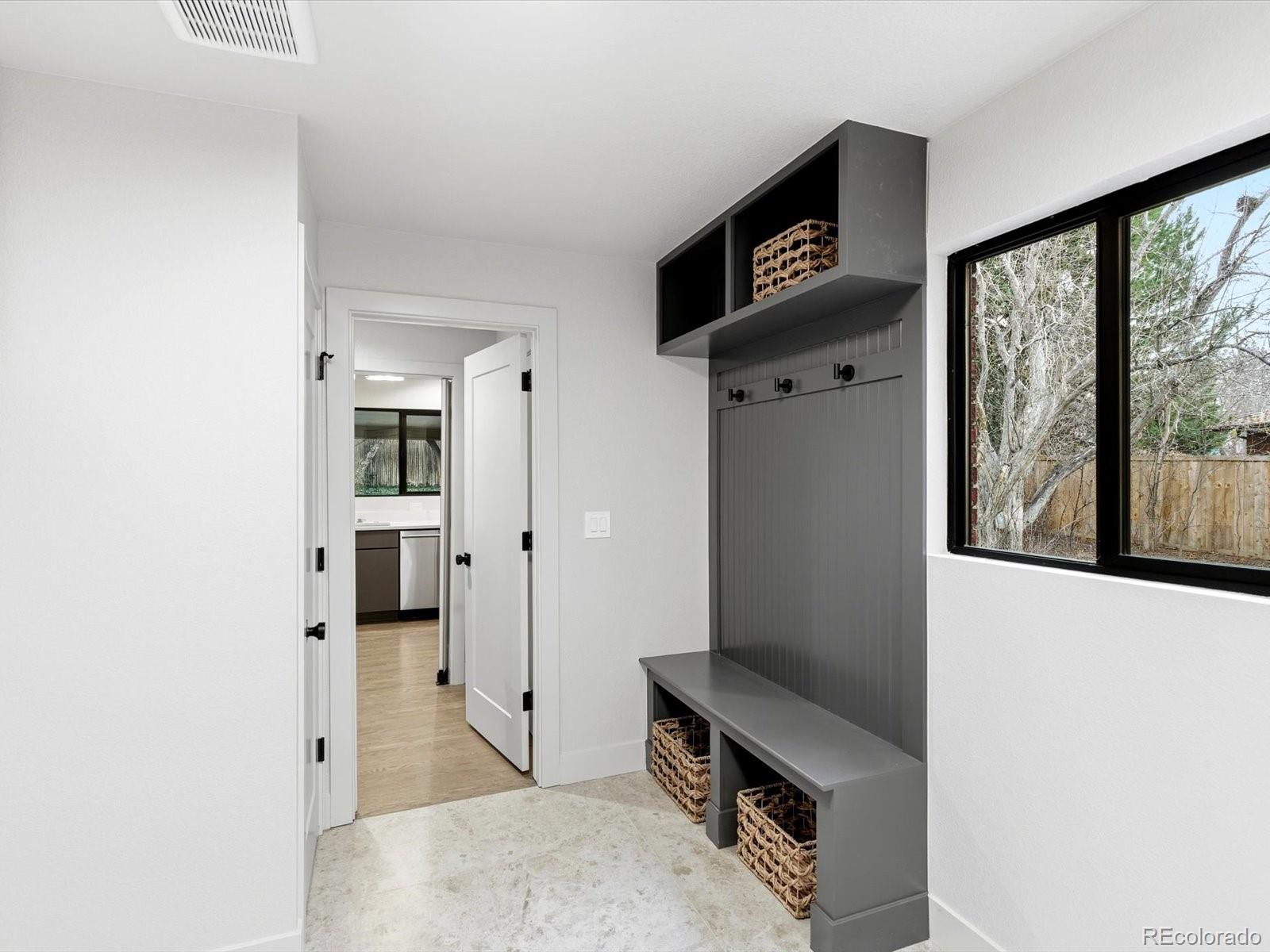 4000 S Clermont Street