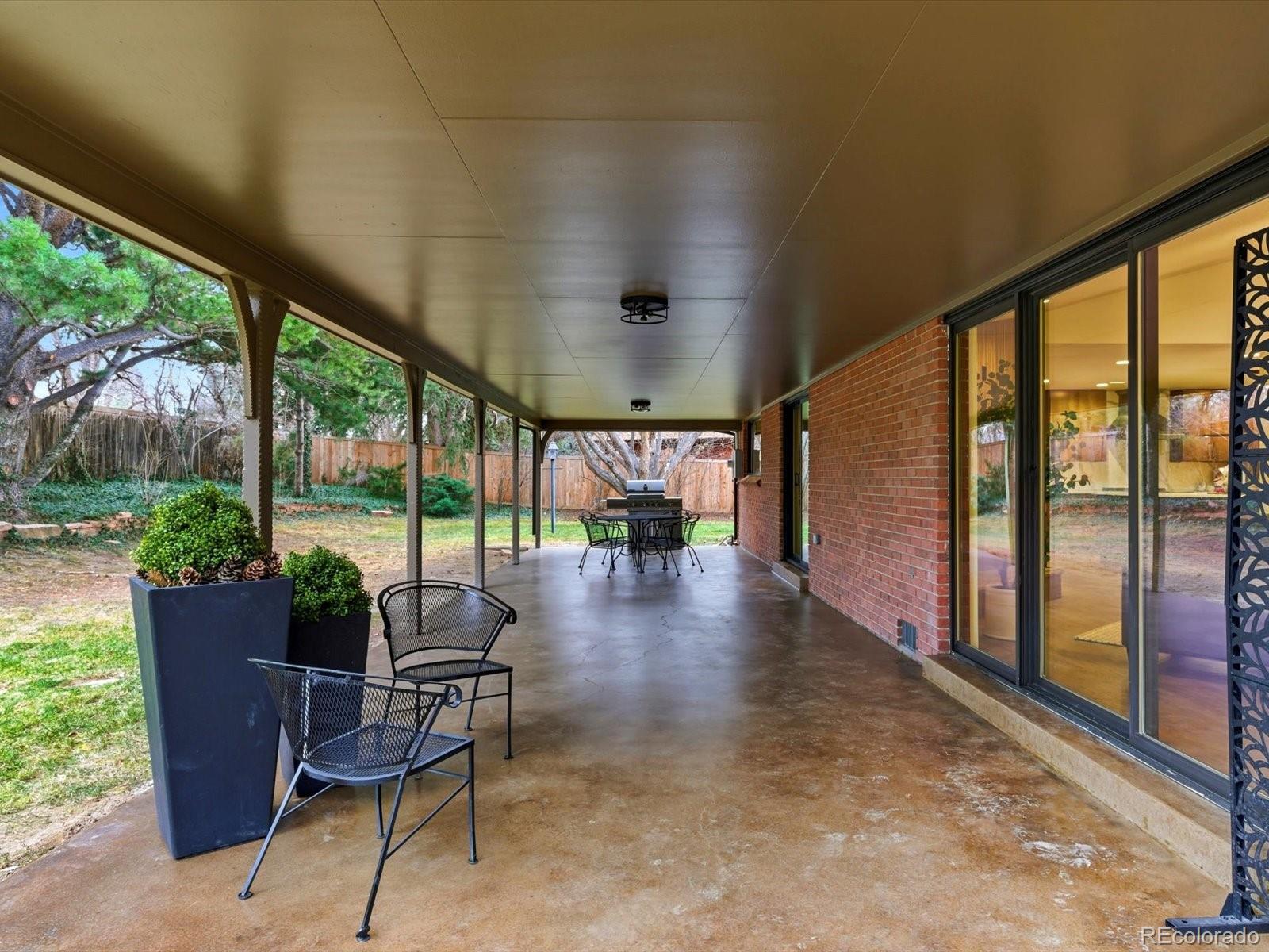 4000 S Clermont Street