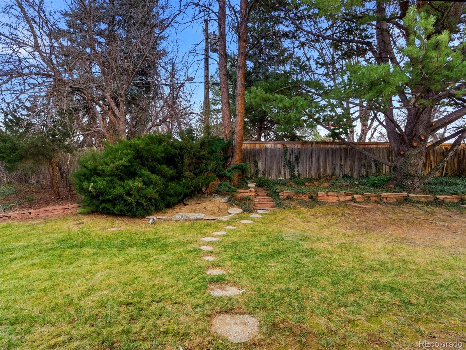 4000 S Clermont Street