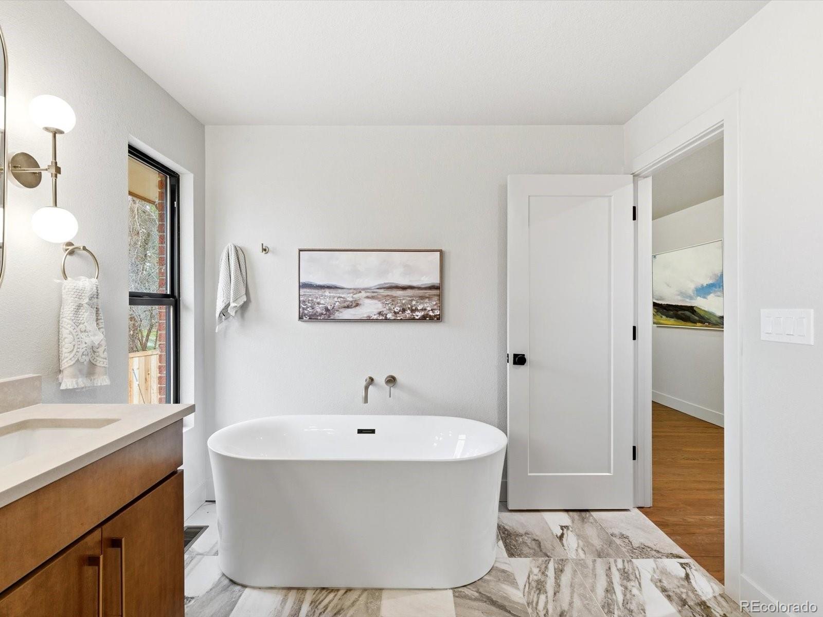 4000 S Clermont Street