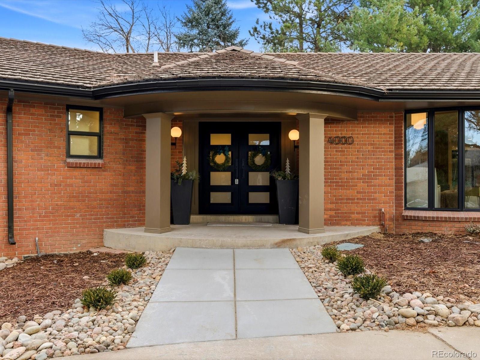 4000 S Clermont Street