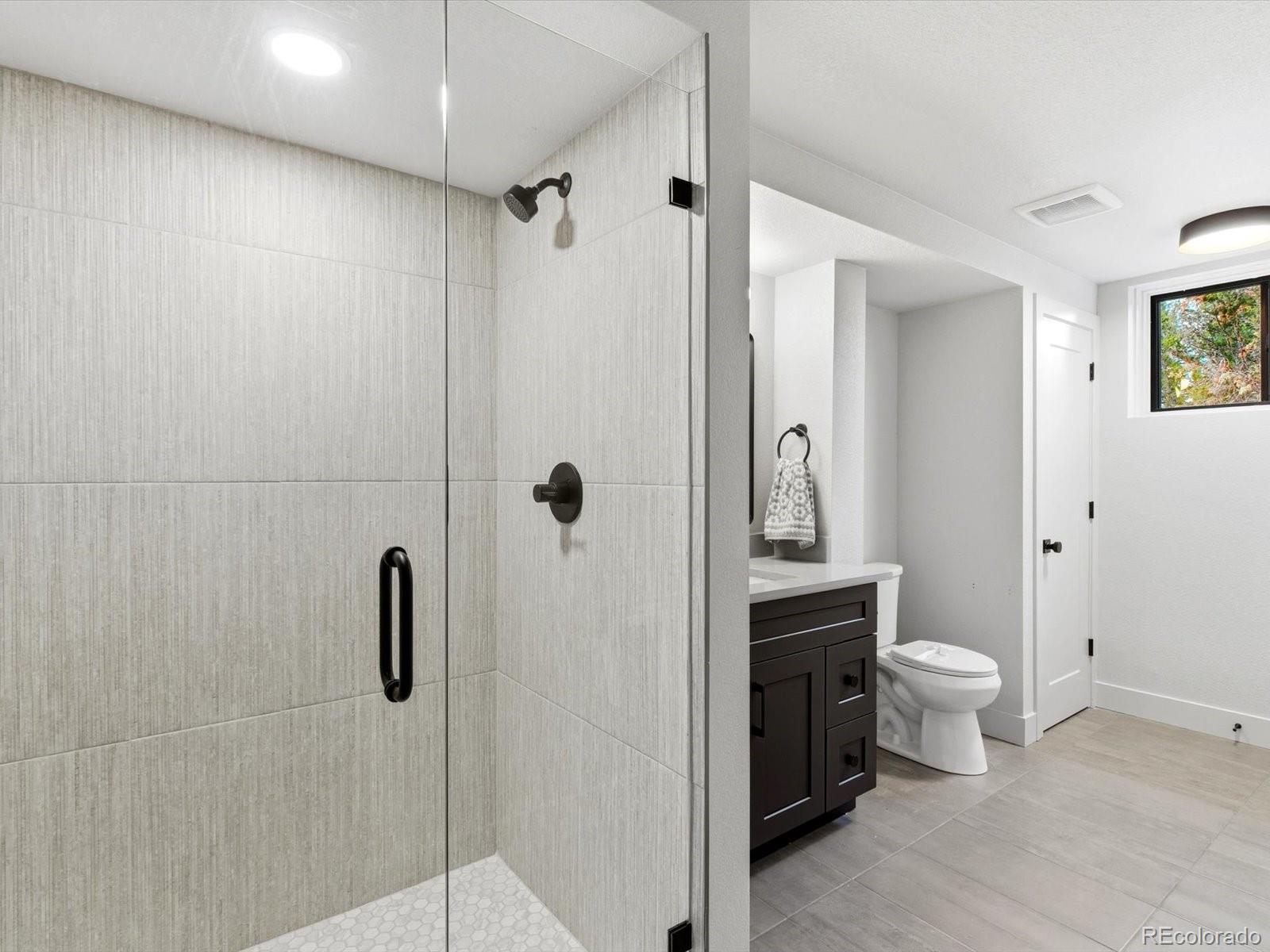 4000 S Clermont Street