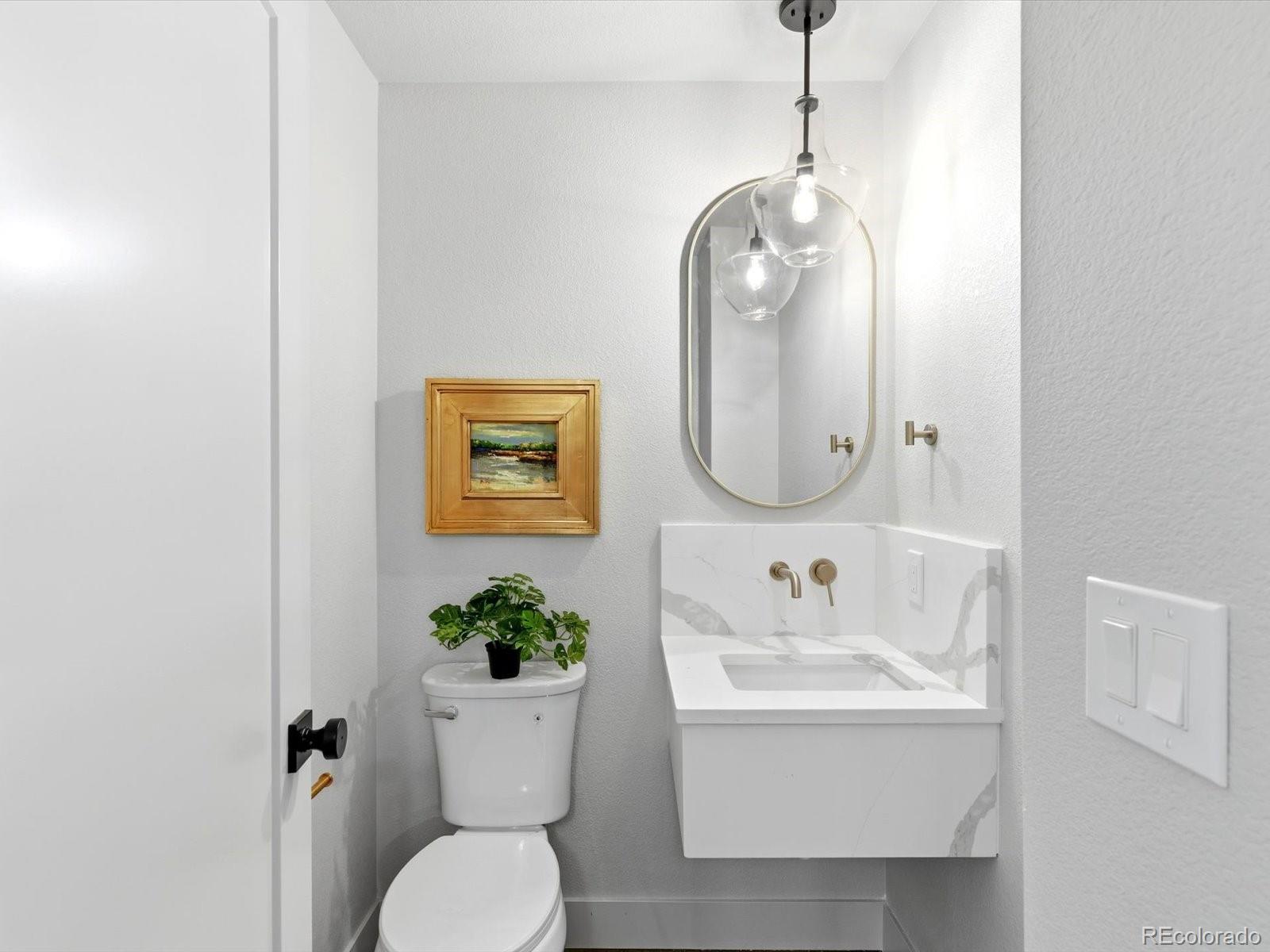 4000 S Clermont Street