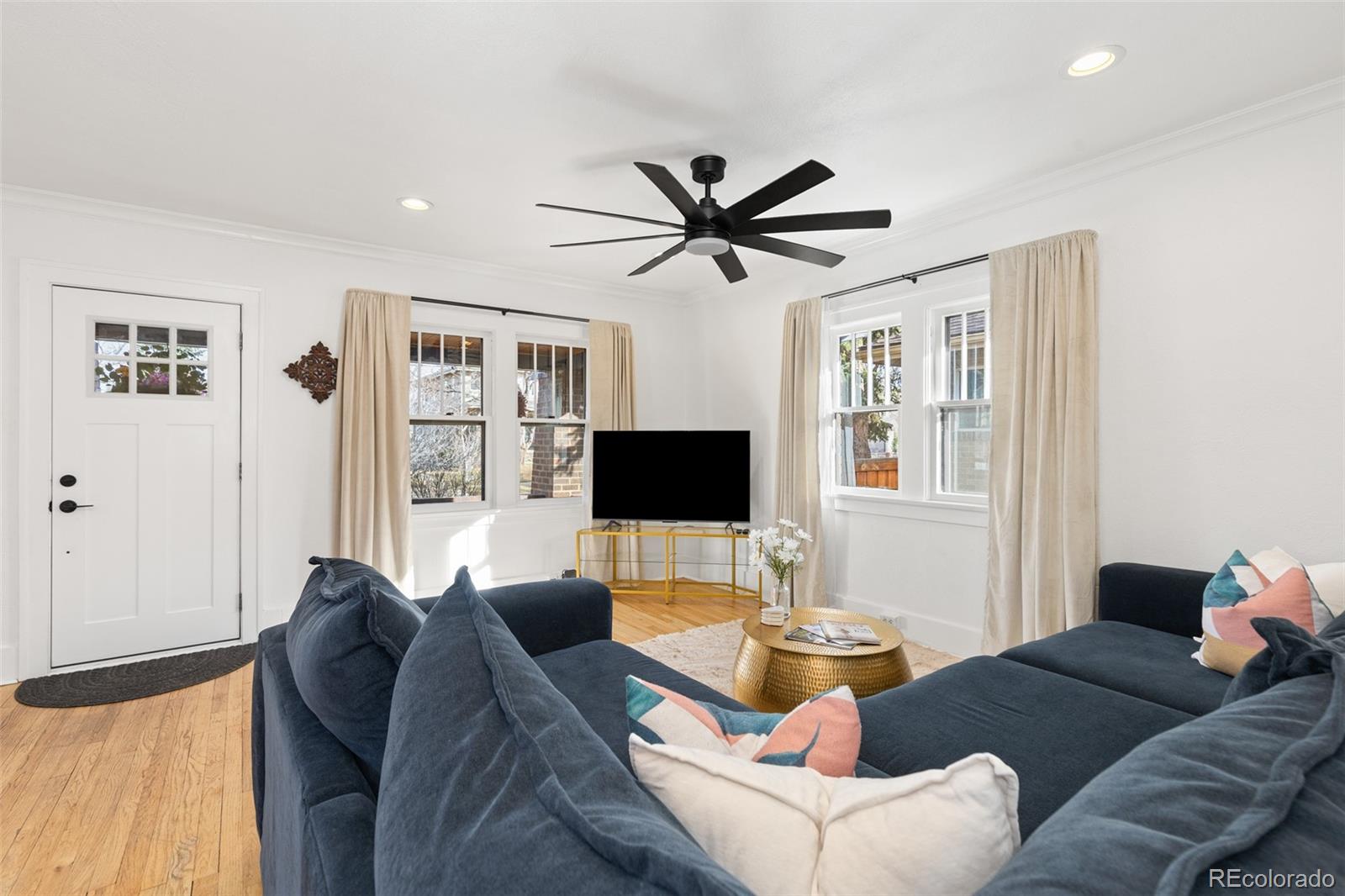 1901 S Clarkson Street