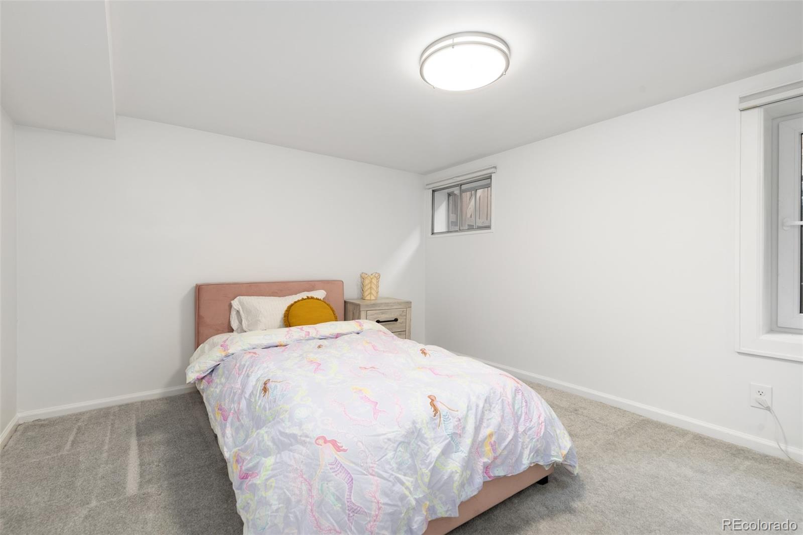 1901 S Clarkson Street