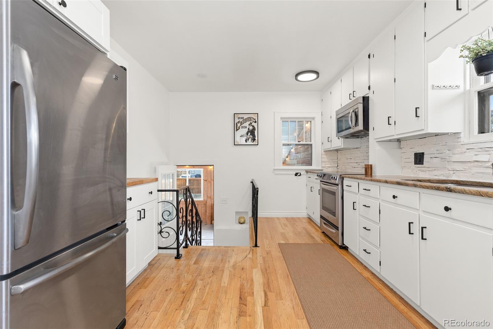 1901 S Clarkson Street