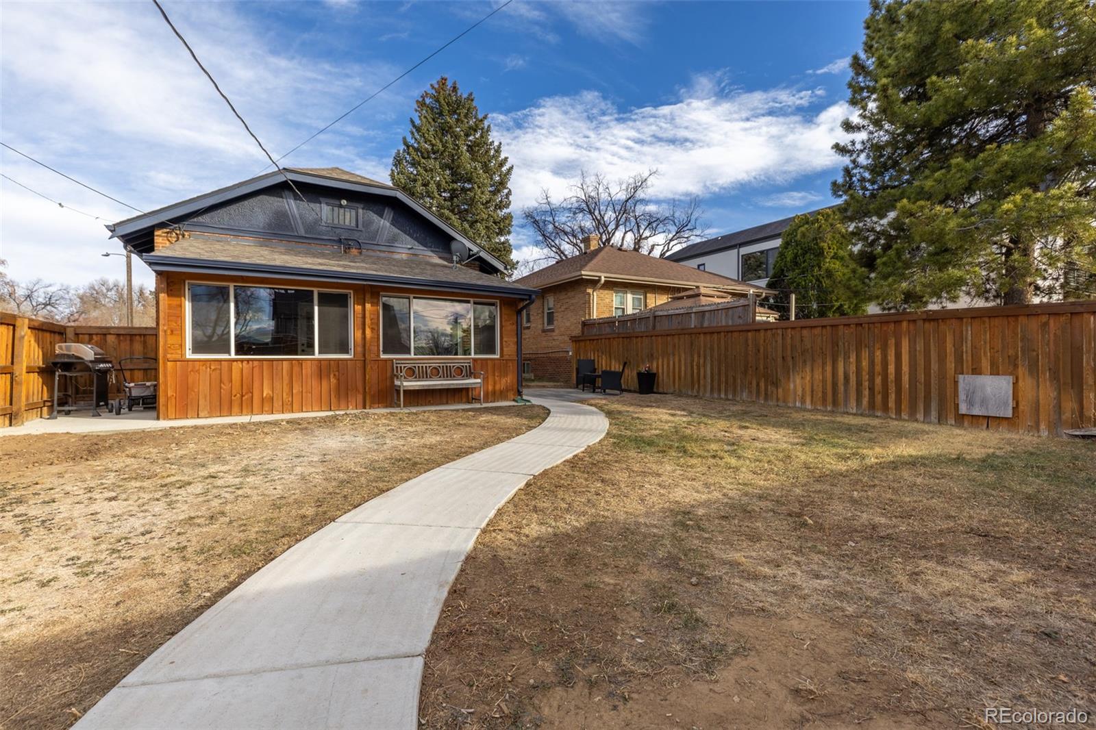 1901 S Clarkson Street