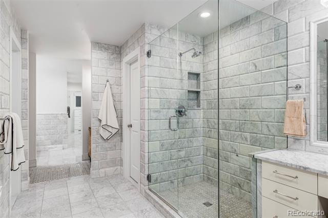 5795 Oak Creek Lane