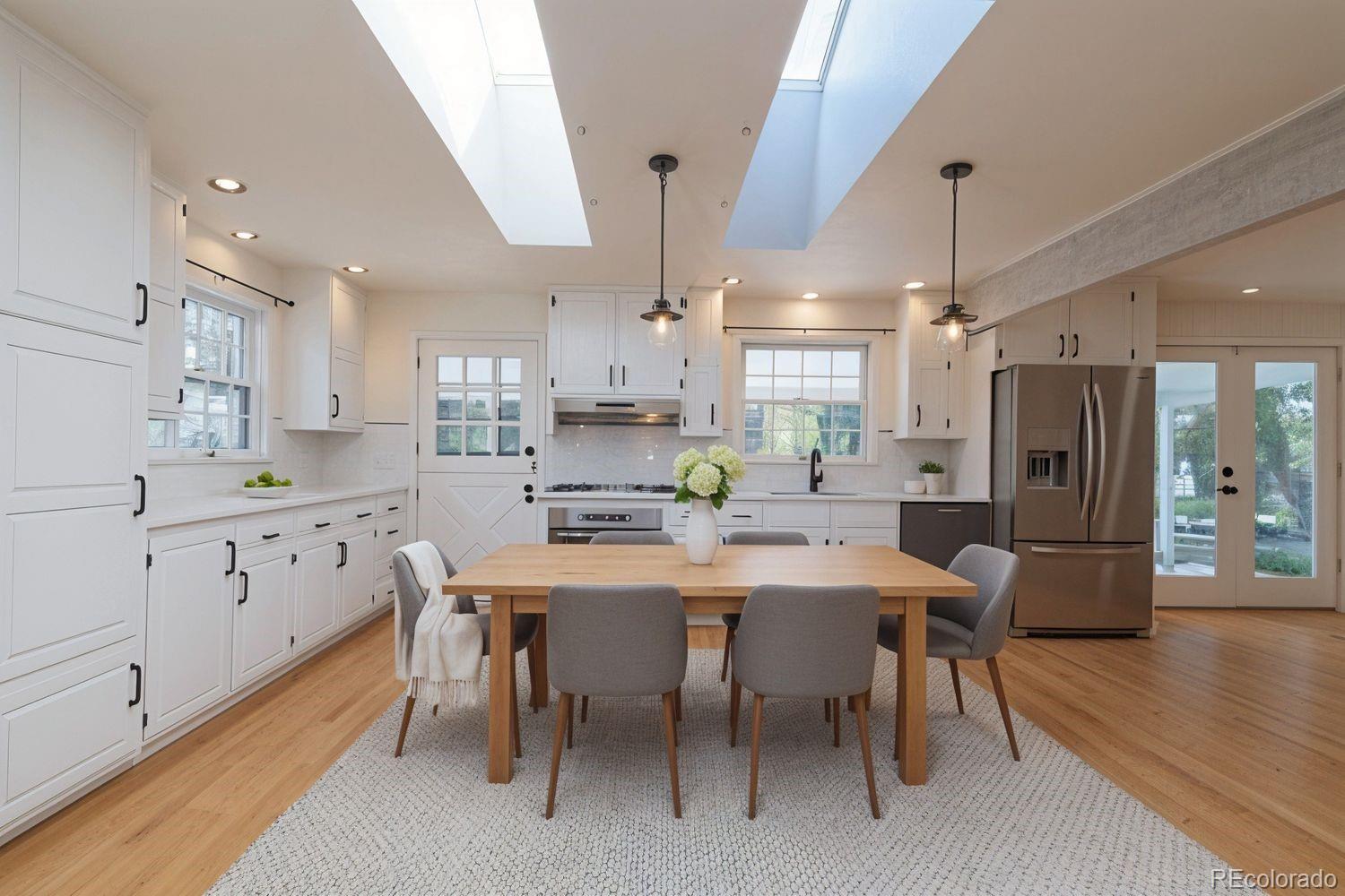 800 E Stanford Avenue