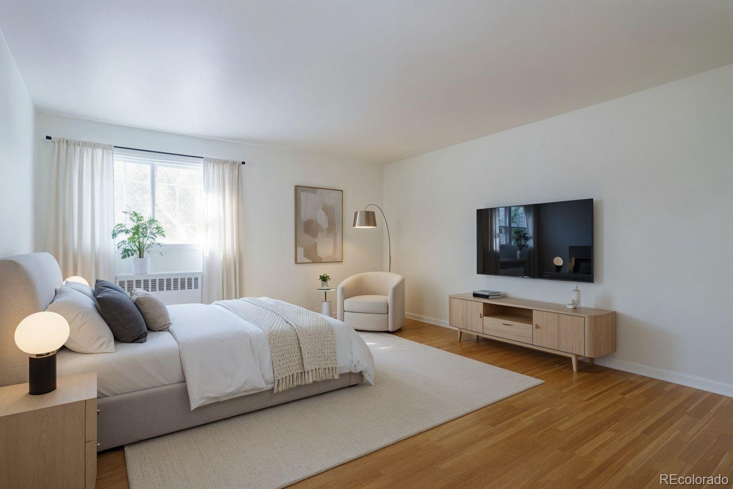 800 E Stanford Avenue