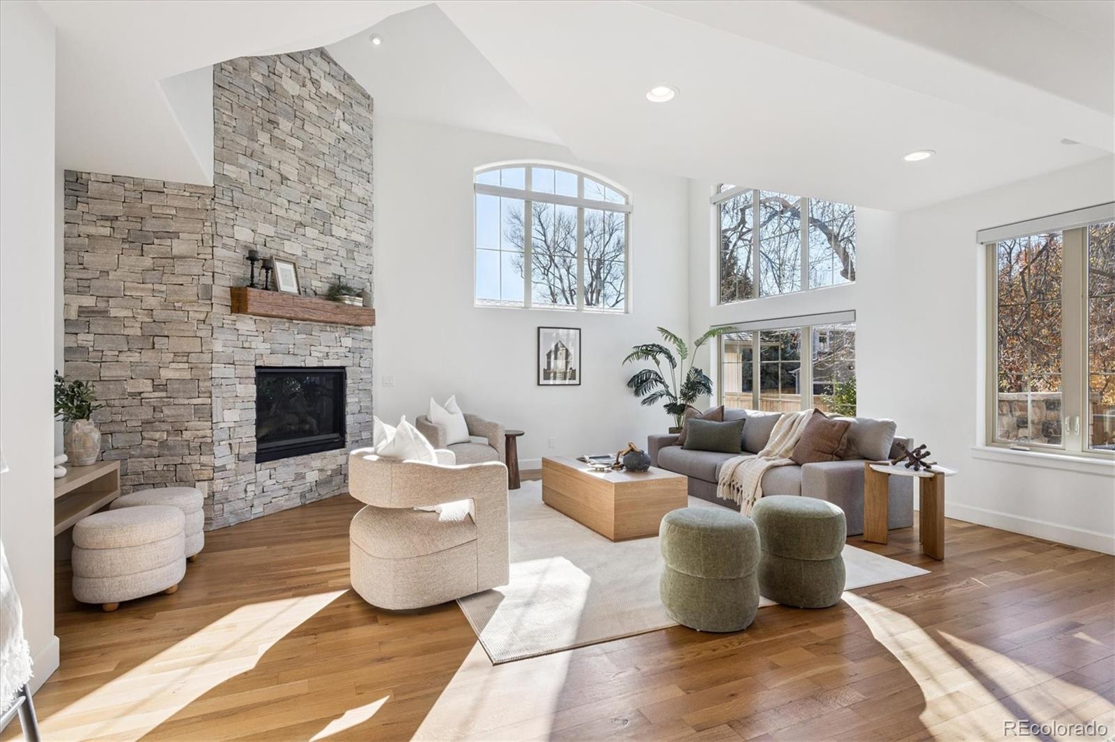 2415 S Madison Street