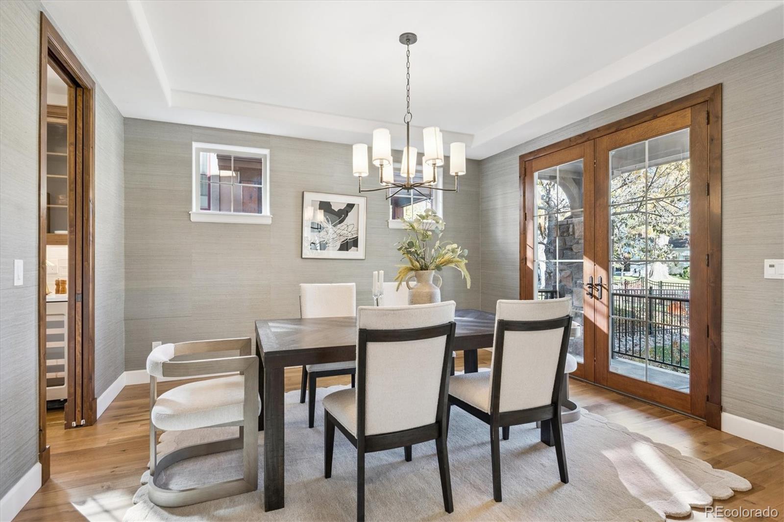 2415 S Madison Street