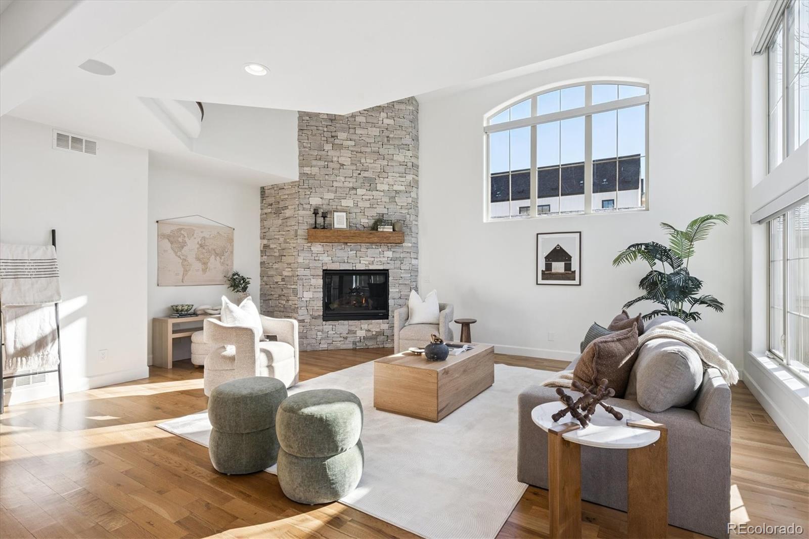 2415 S Madison Street