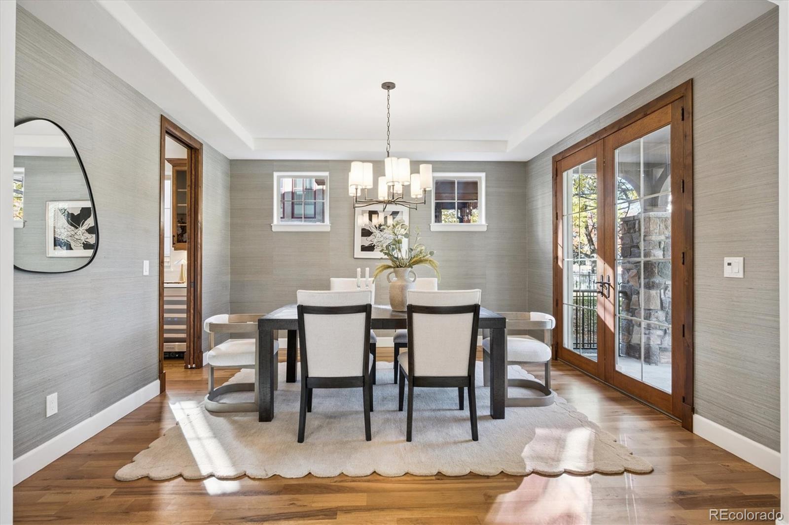 2415 S Madison Street