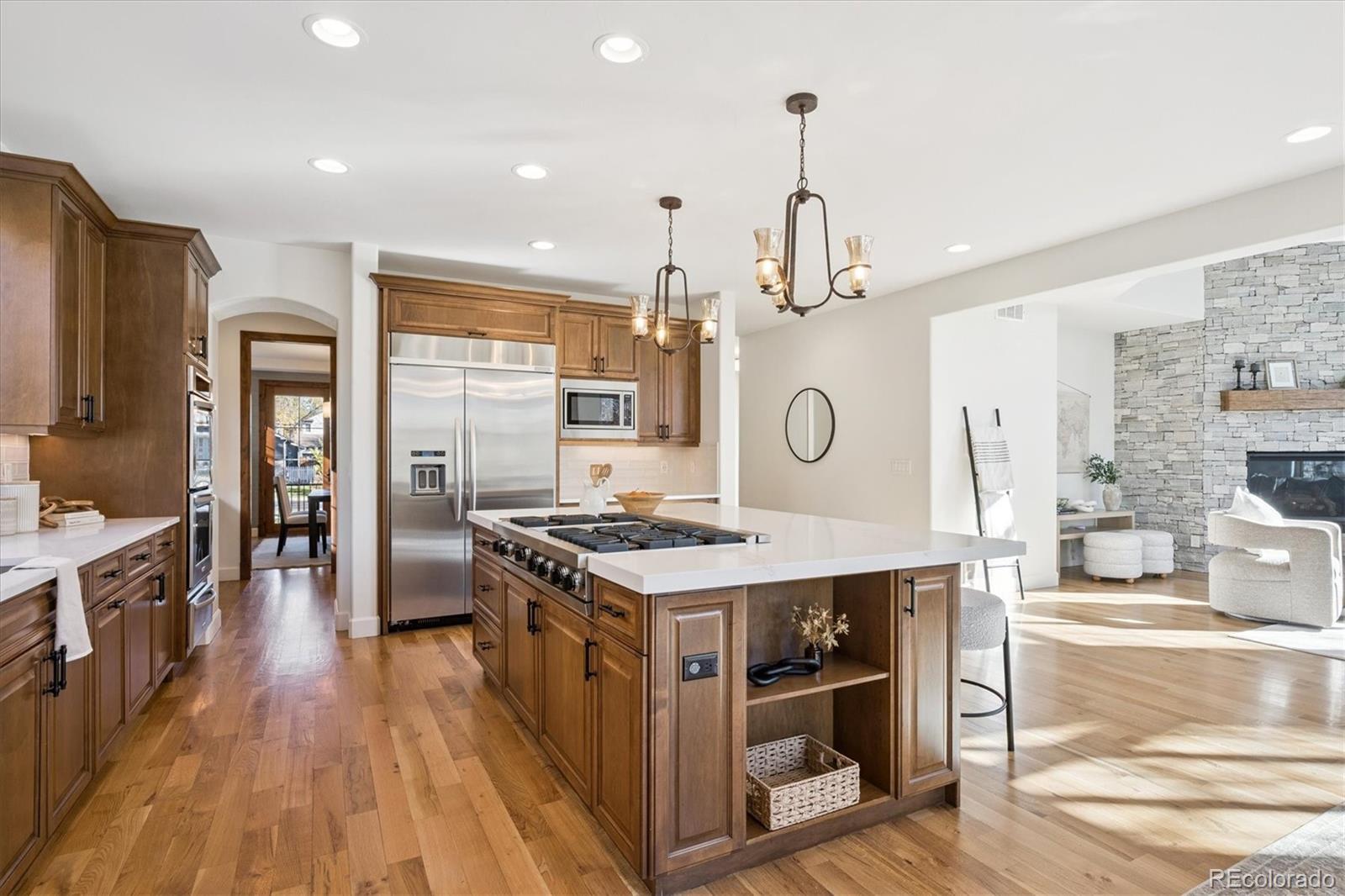 2415 S Madison Street