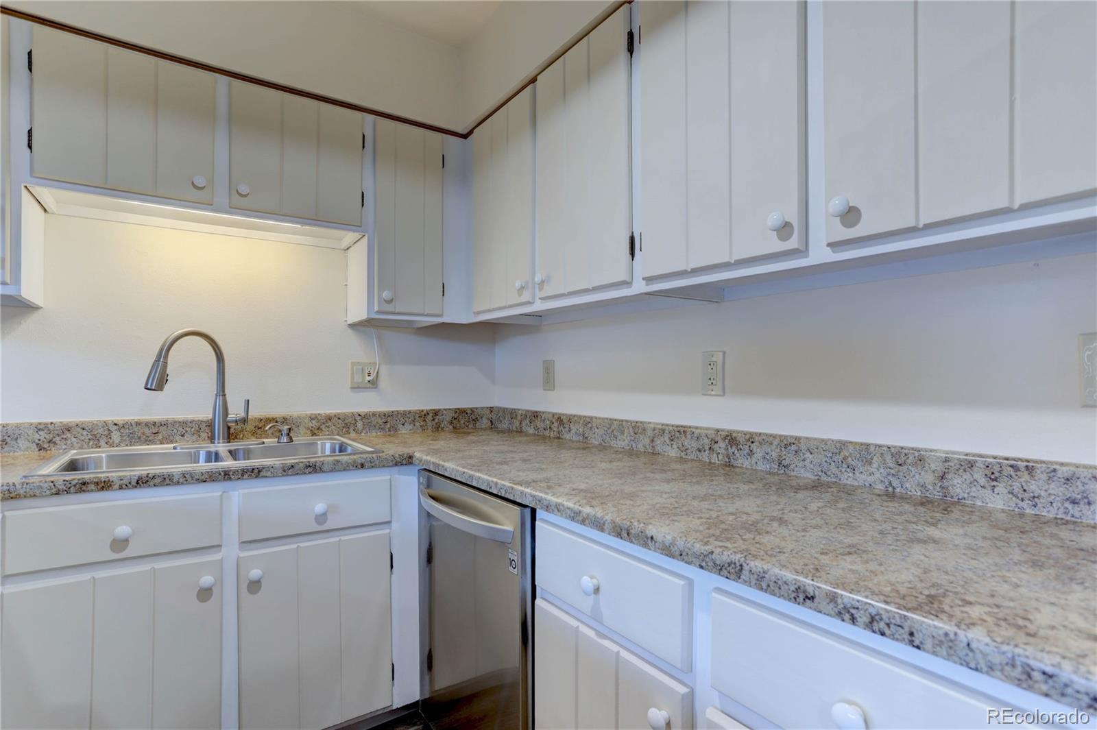 6495 E Happy Canyon Road Unit: 126