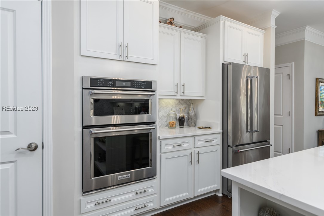 333 Dawnbrook Court