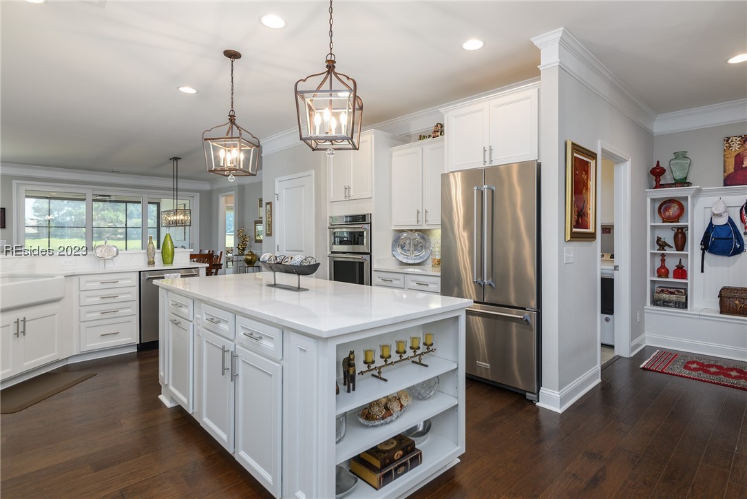 333 Dawnbrook Court
