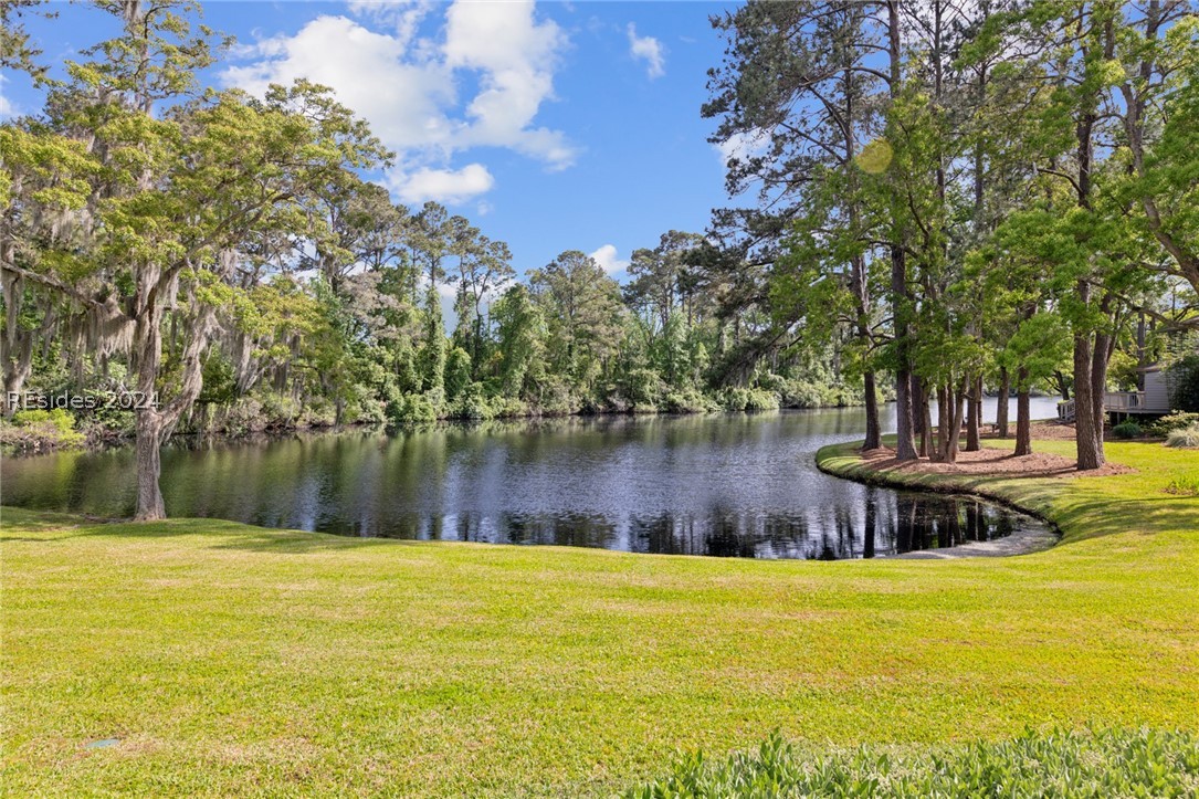 9 Lake Forest Drive