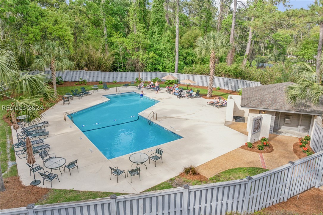 9 Lake Forest Drive