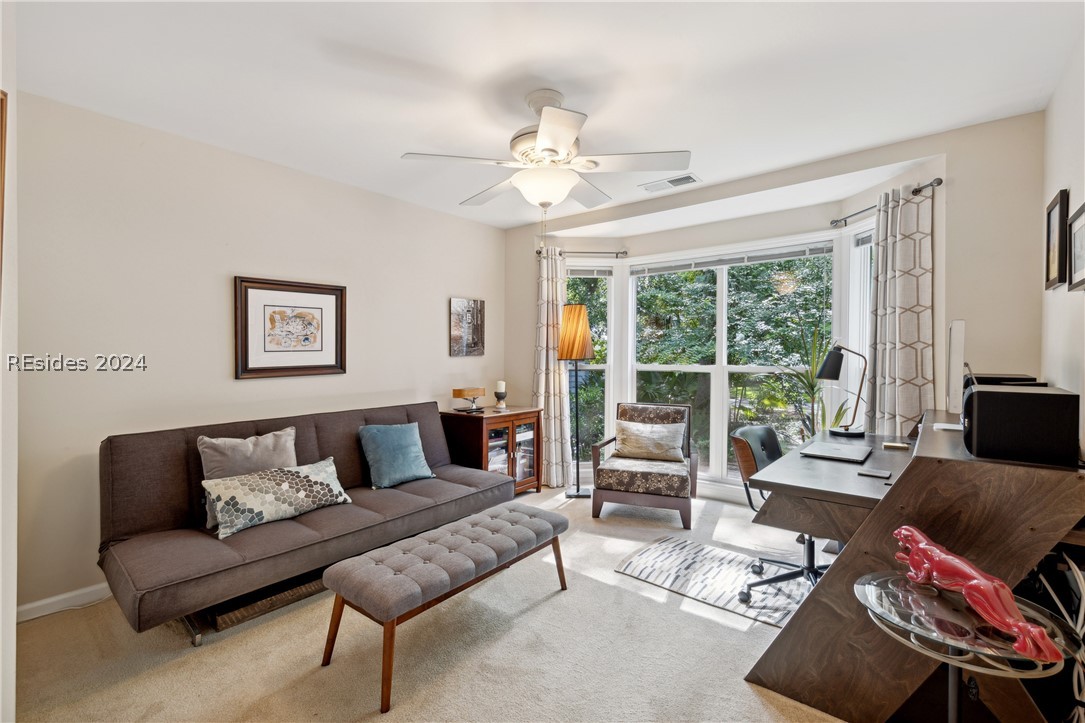 8 Evergreen Lane