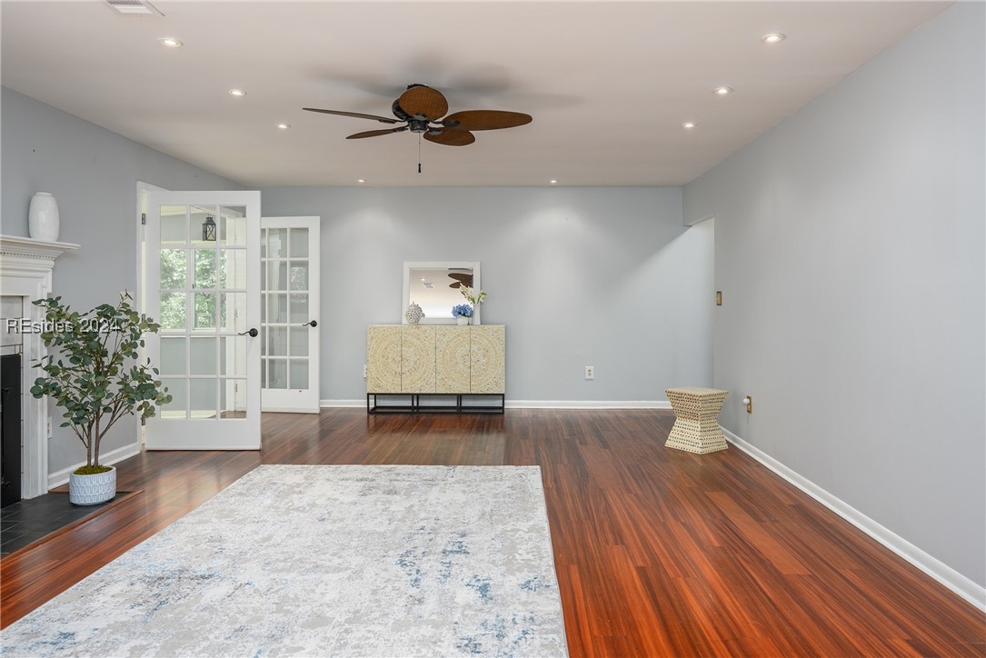 8 Windflower Court