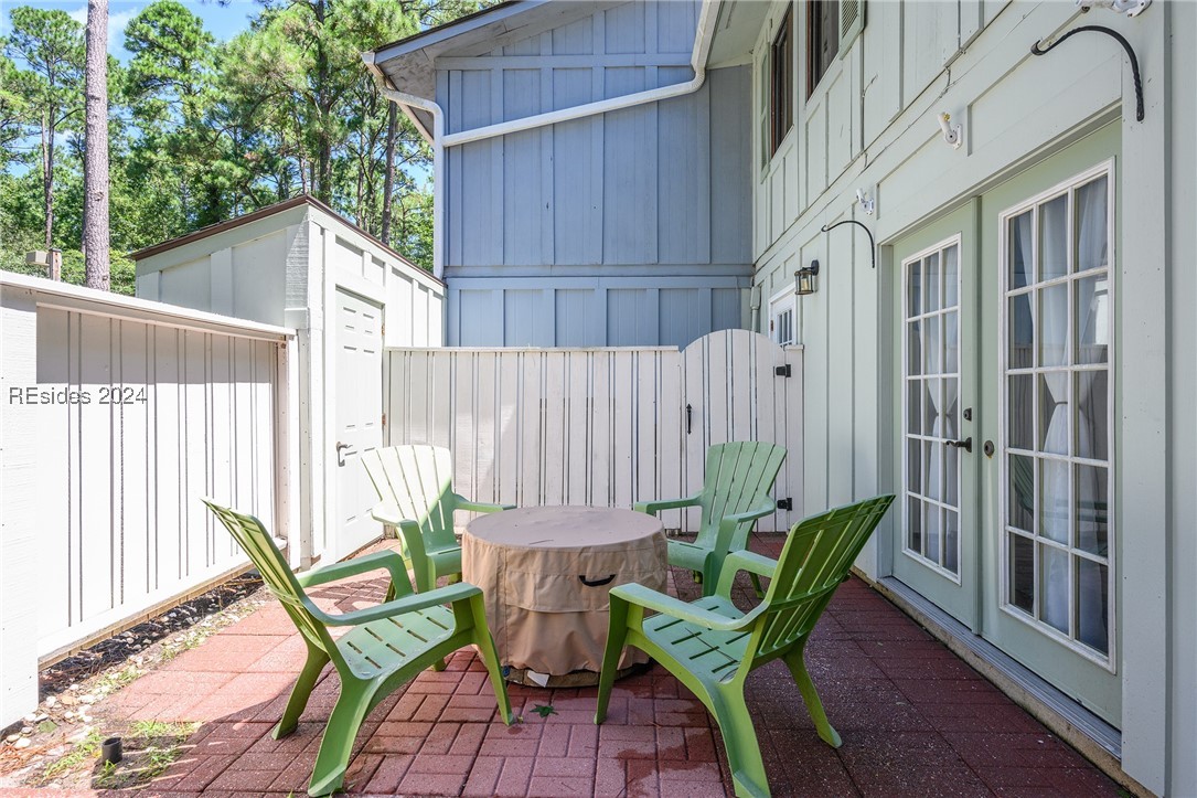 8 Windflower Court