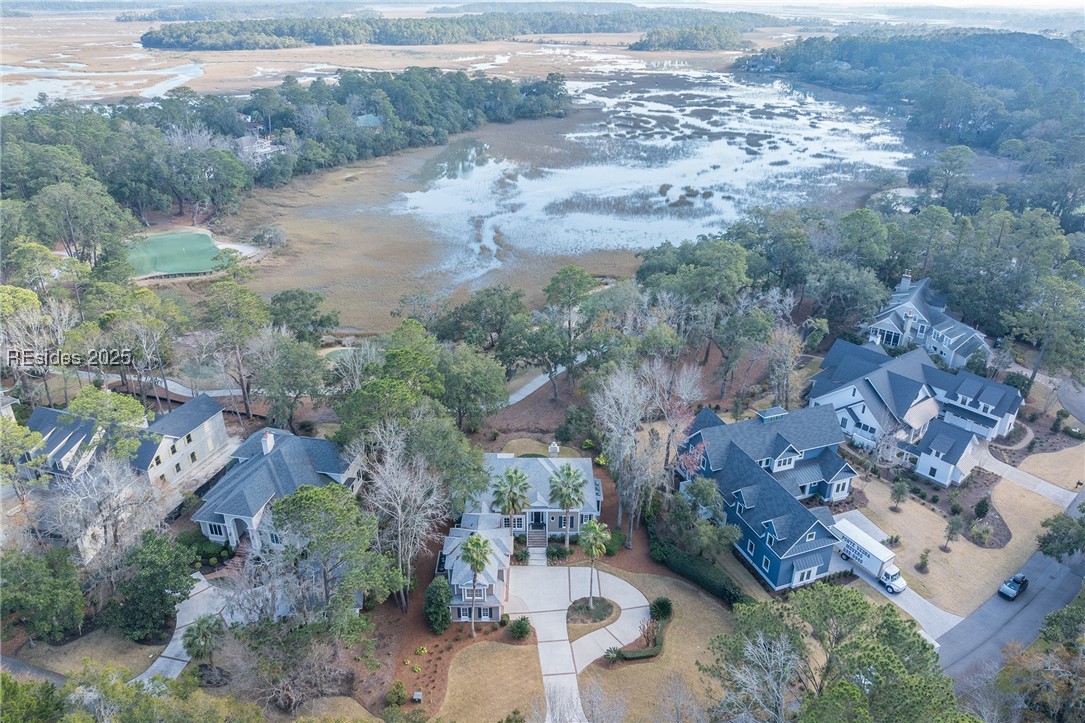 9 Hanover Way