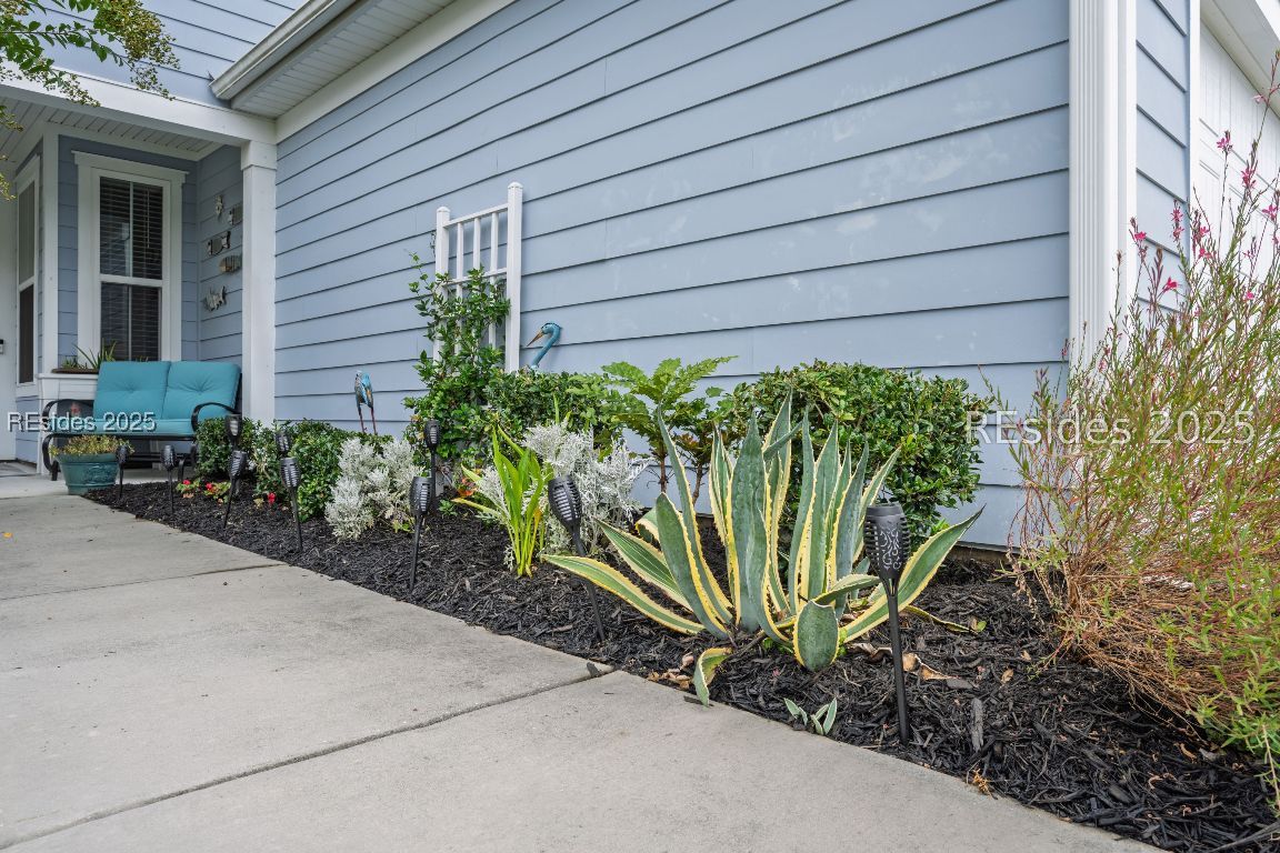 389 Blue Jay Lane