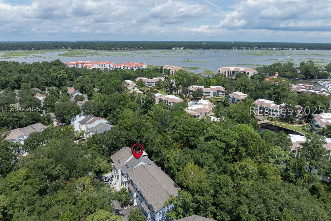 40 Jib Sail Court