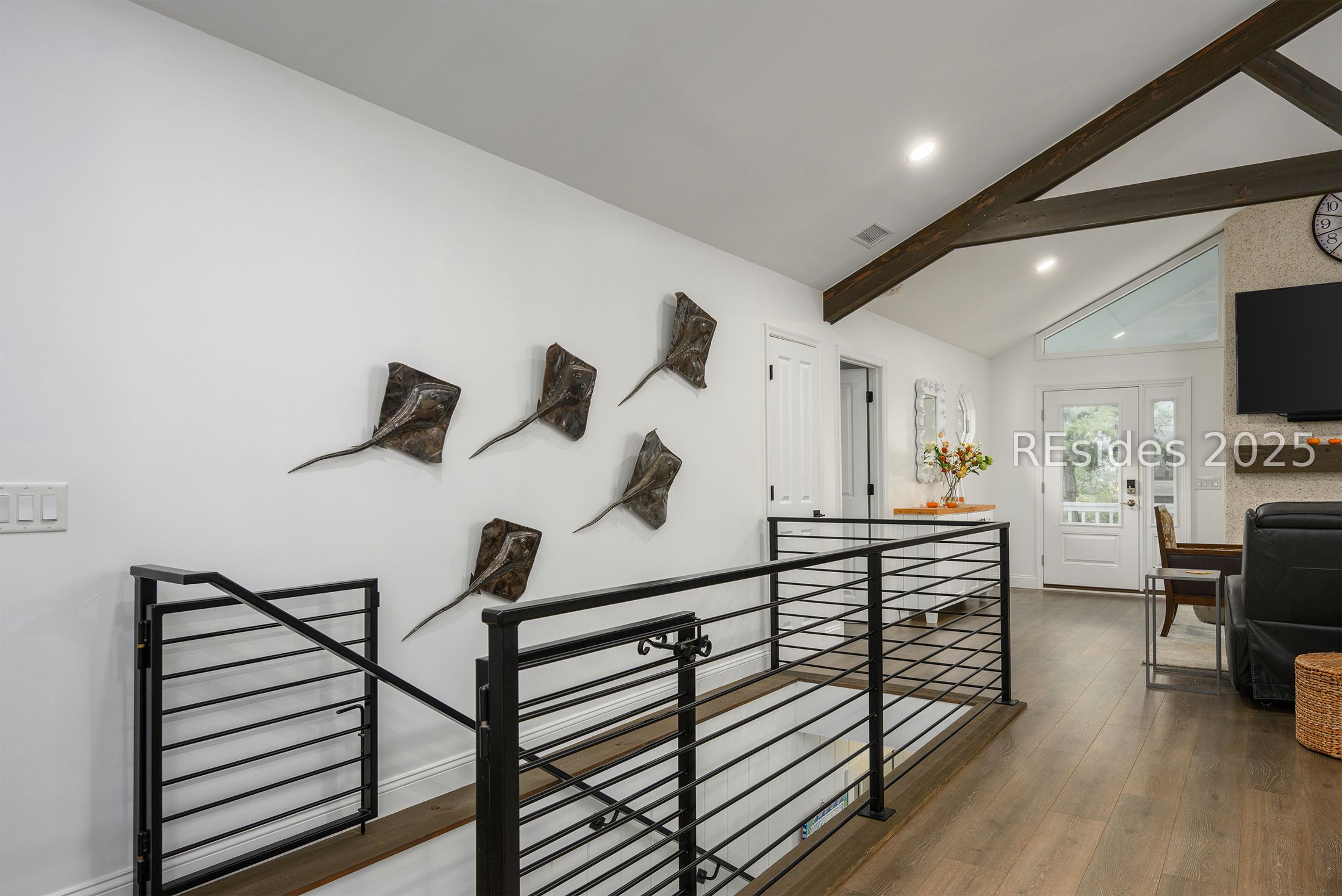 19 Song Sparrow Lane